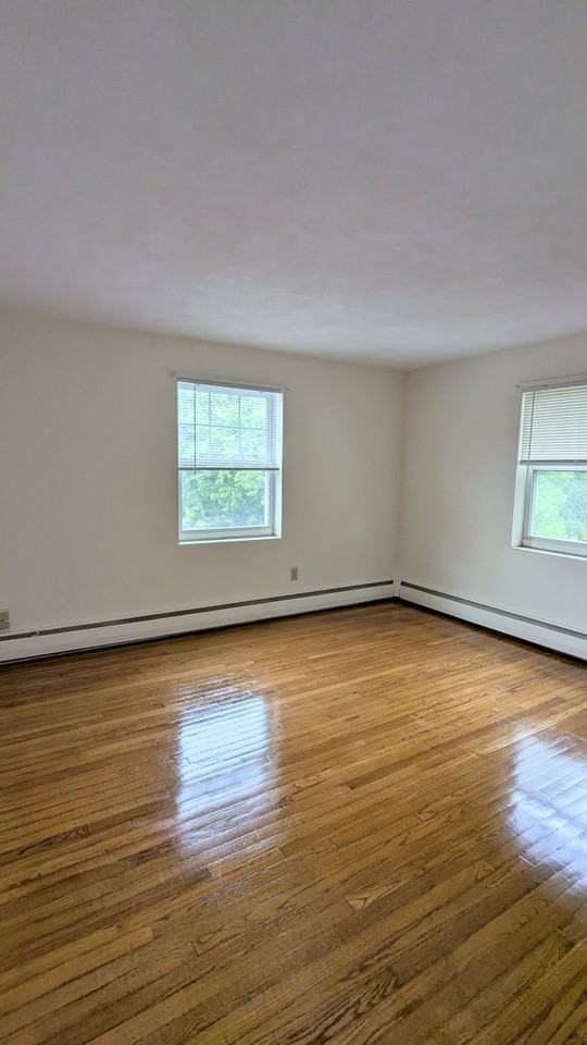 24 Grove Street #12 - Photo 7 of 7