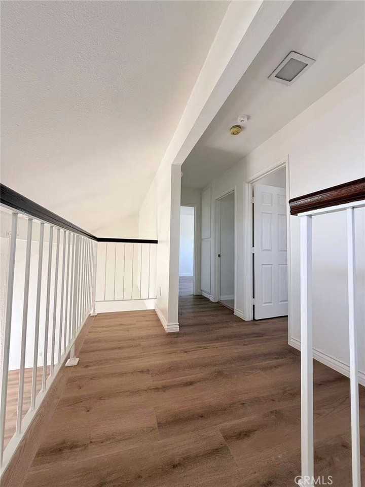 1360 N Hacienda Dr - Photo 7 of 12