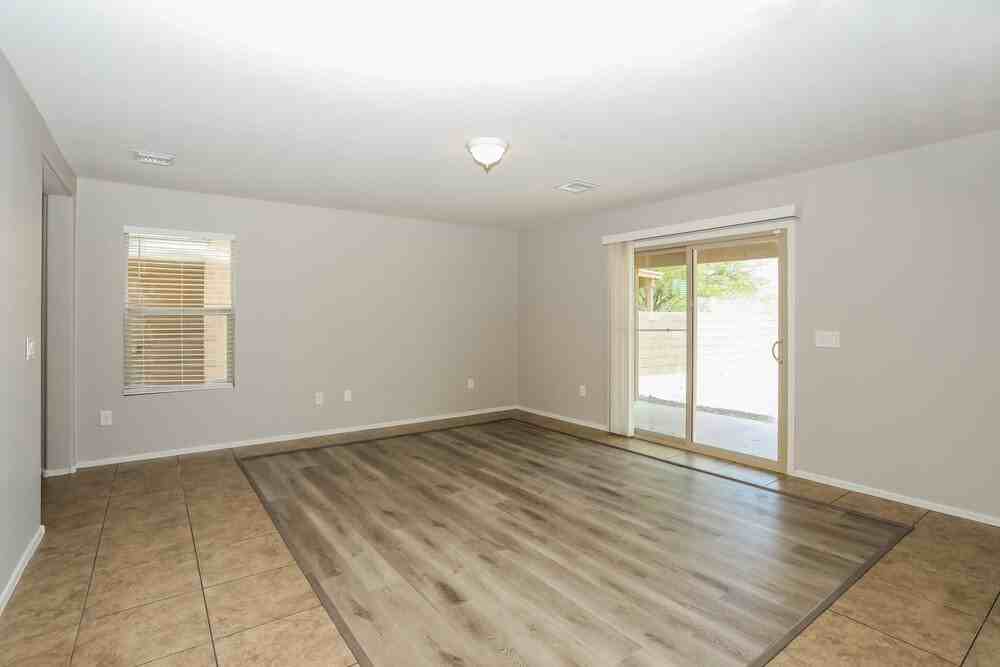 868 W Calle Arroyo Norte - Photo 5 of 17