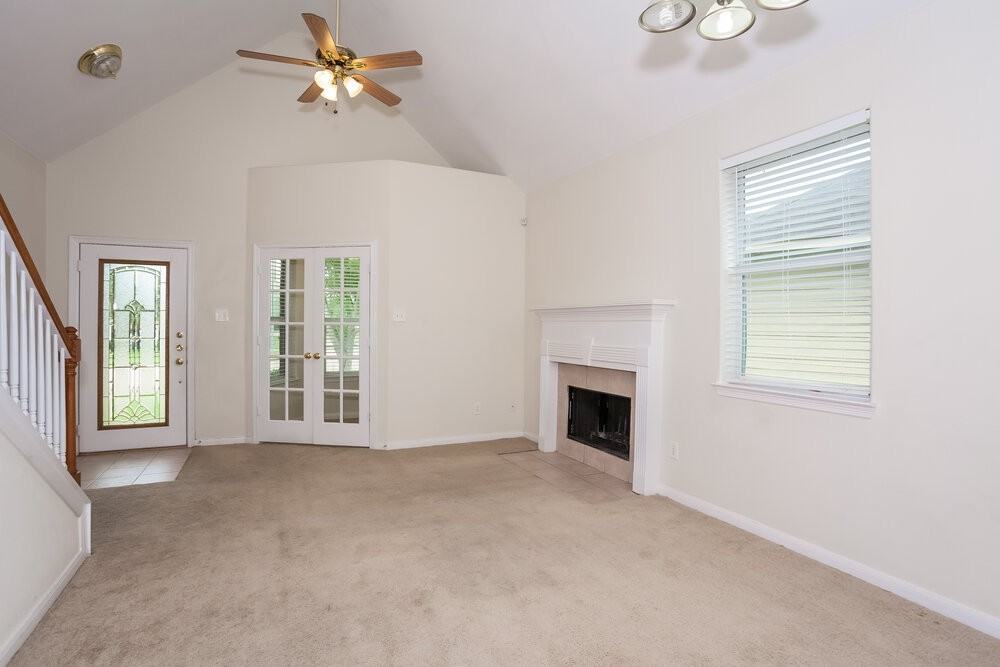 1907 Doliver Cir - Photo 3 of 17