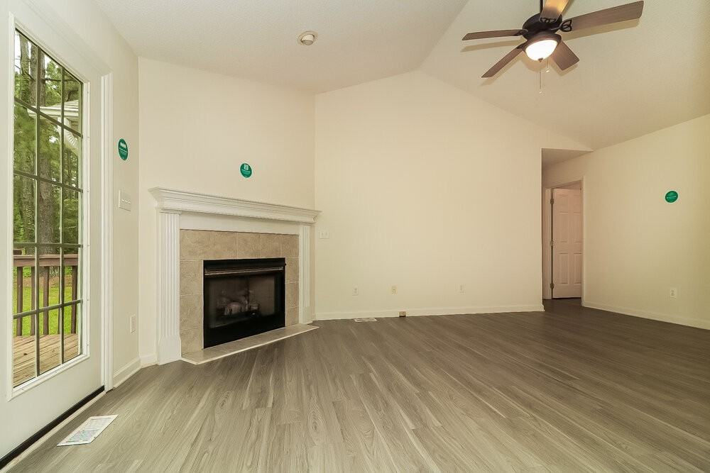 6728 Oviedo Dr - Photo 3 of 16
