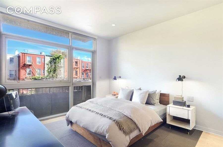 82 Guernsey St #2B - Photo 3 of 5