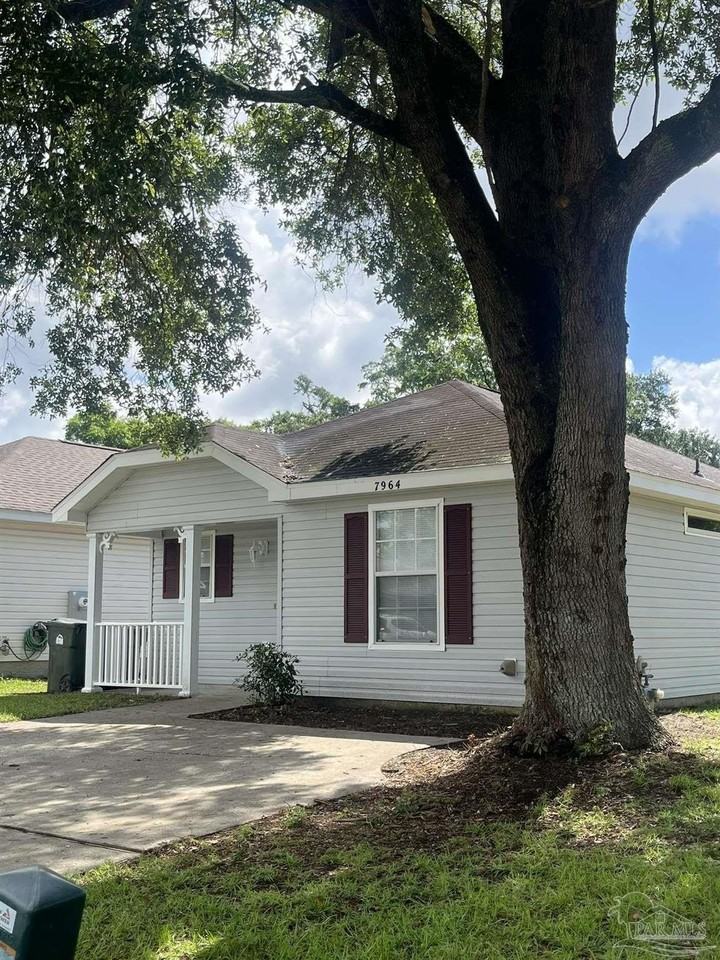 7964 Heirloom Dr - Photo 3 of 30