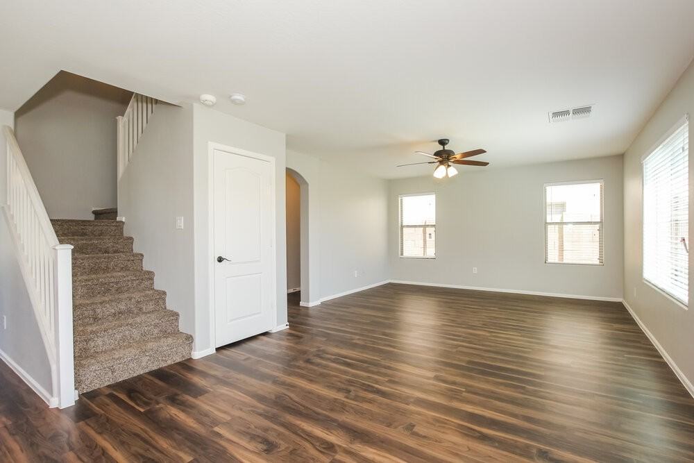 12471 N 75th Dr - Photo 2 of 15