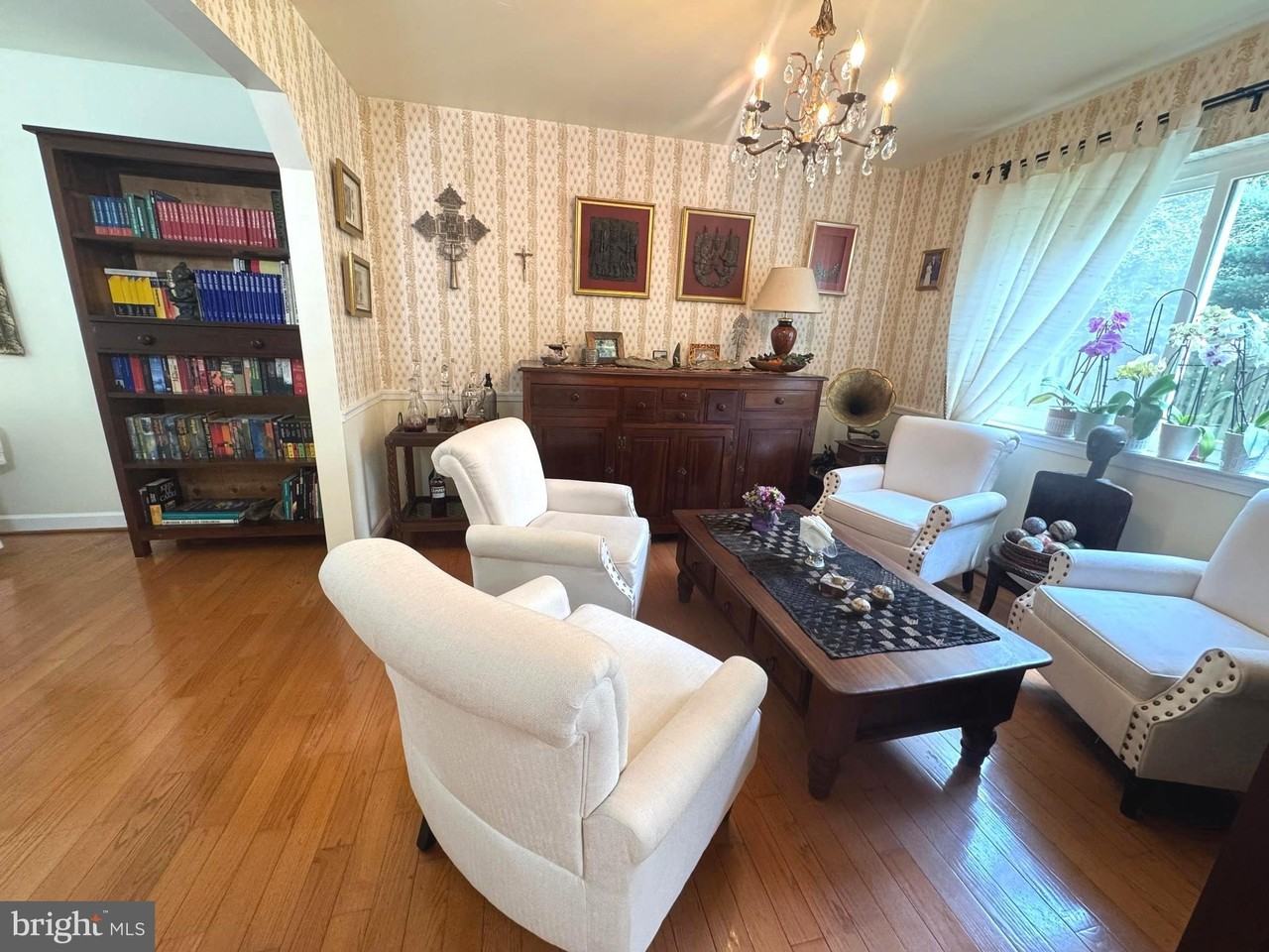 9808 Wilden Ln - Photo 6 of 50