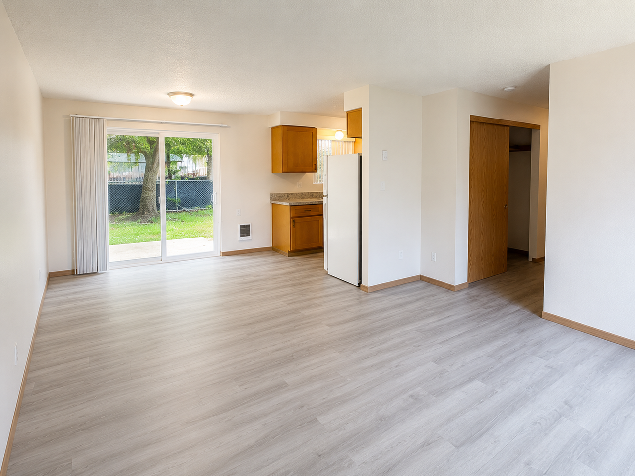 820 N 4th St #1 - Photo 4 of 11