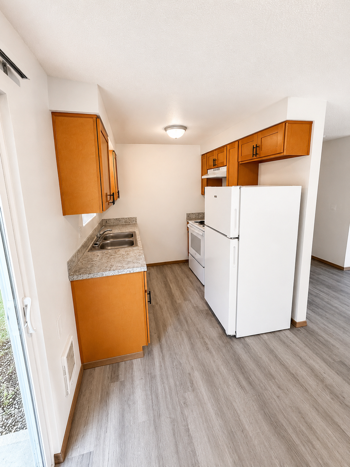 820 N 4th St #1 - Photo 5 of 11