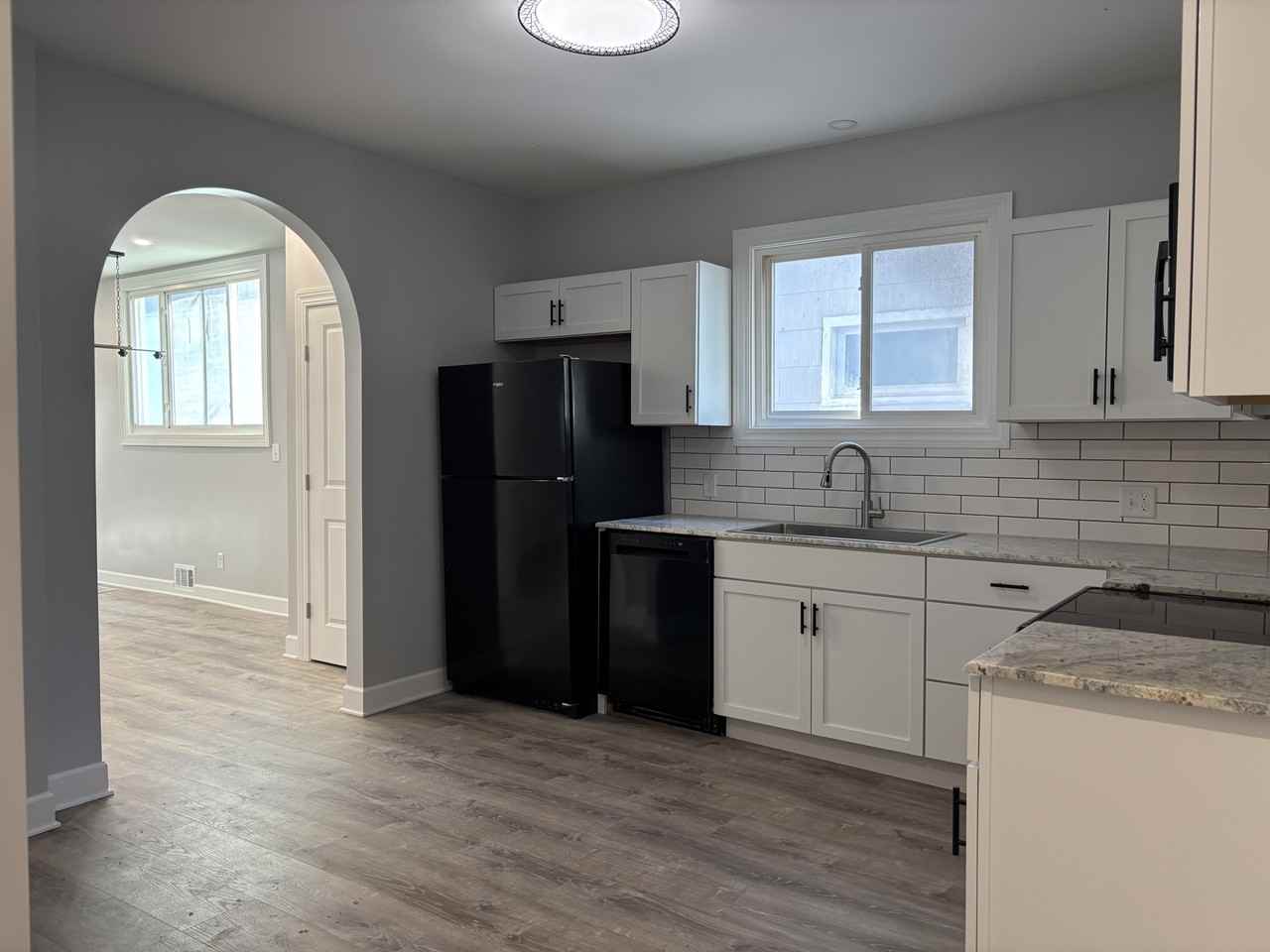 239 West Ave #1 - Photo 7 of 22
