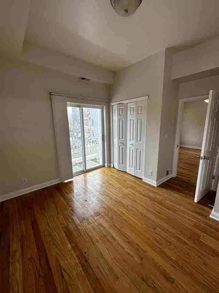 1651 White St #3 - Photo 5 of 11
