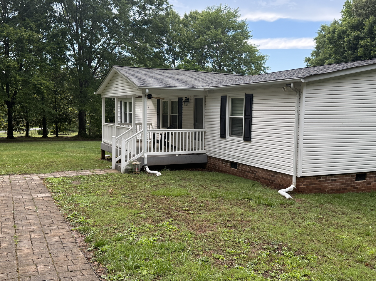 1569 Loomfixer Lake Rd - Photo 2 of 16
