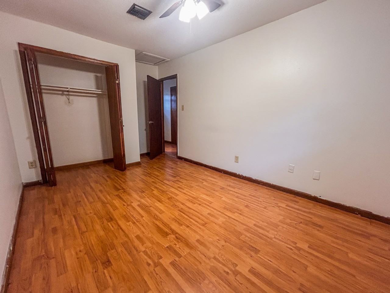 2830 Louisiana Ave #6 - Photo 6 of 10