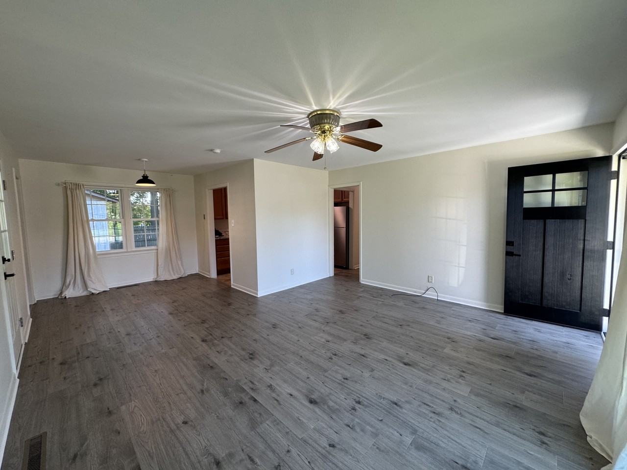 20 Lenora Dr - Photo 4 of 26