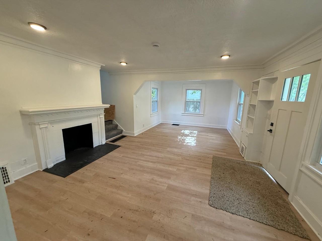 1707 Sw Walnut St - Photo 2 of 13