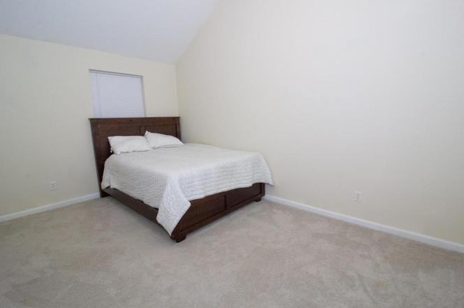 21497 Risky Rd #2 - Photo 6 of 10