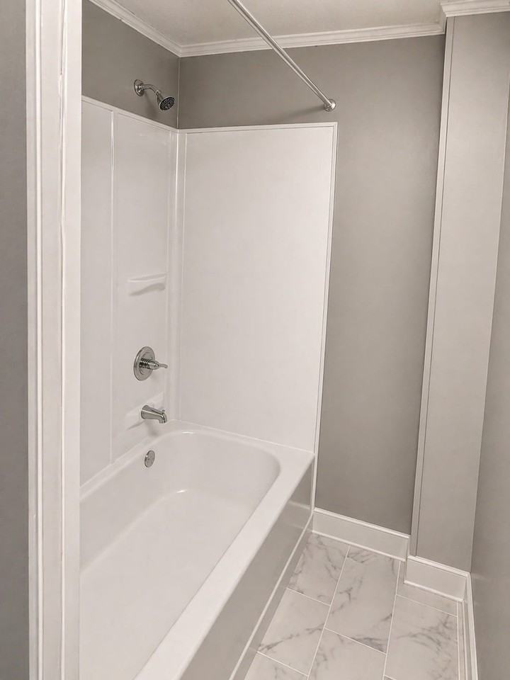 2635 N 24th St #B - Photo 5 of 6