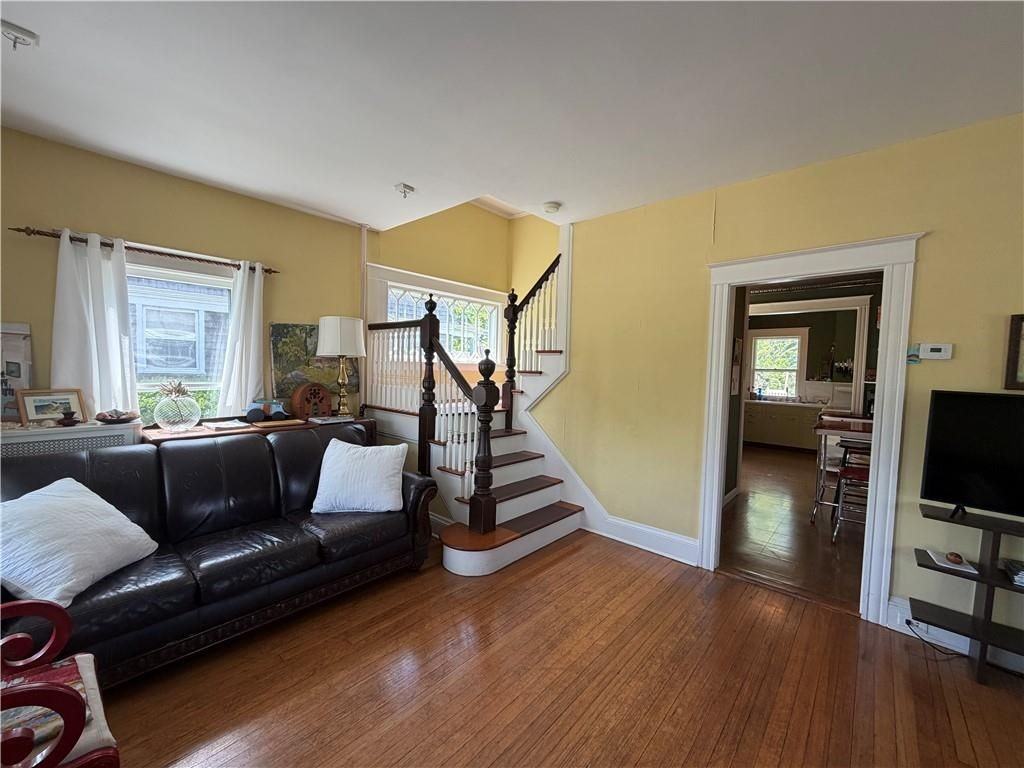 67 Granite St - Photo 7 of 26