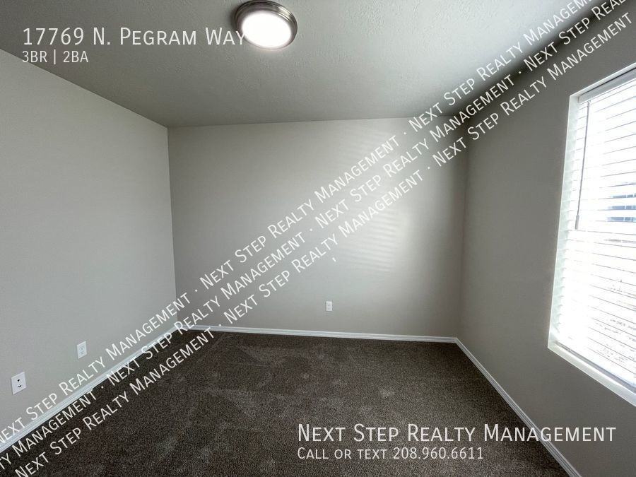 17769 N Pegram Way - Photo 3 of 22