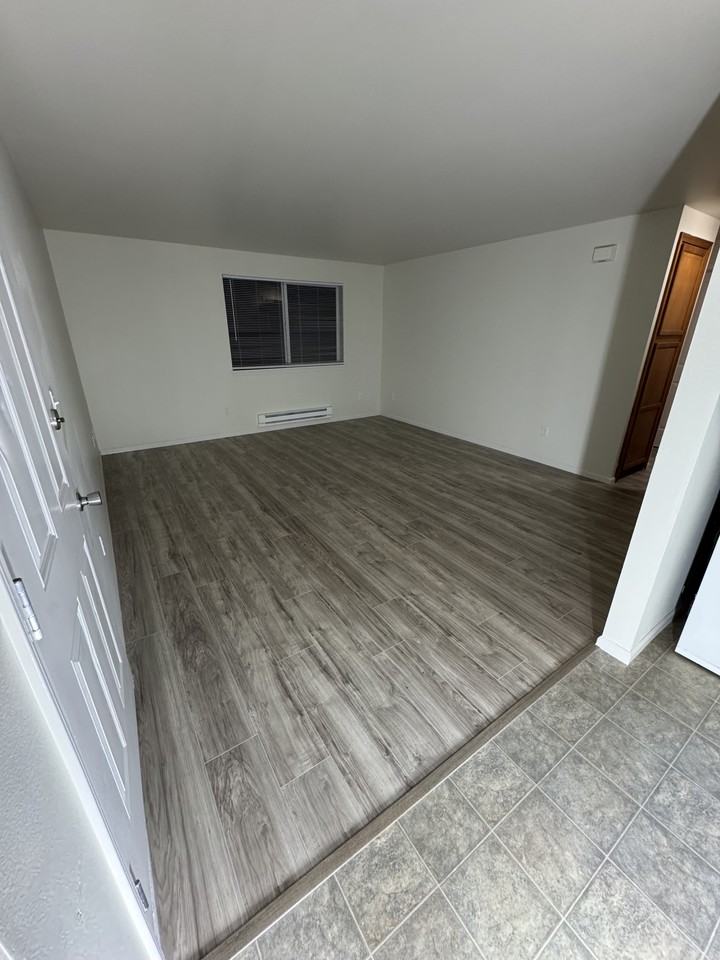 45100 Shields Ct #201 - Photo 6 of 15