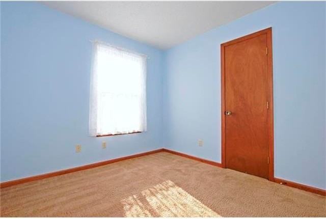 15016 W 150th St - Photo 6 of 14