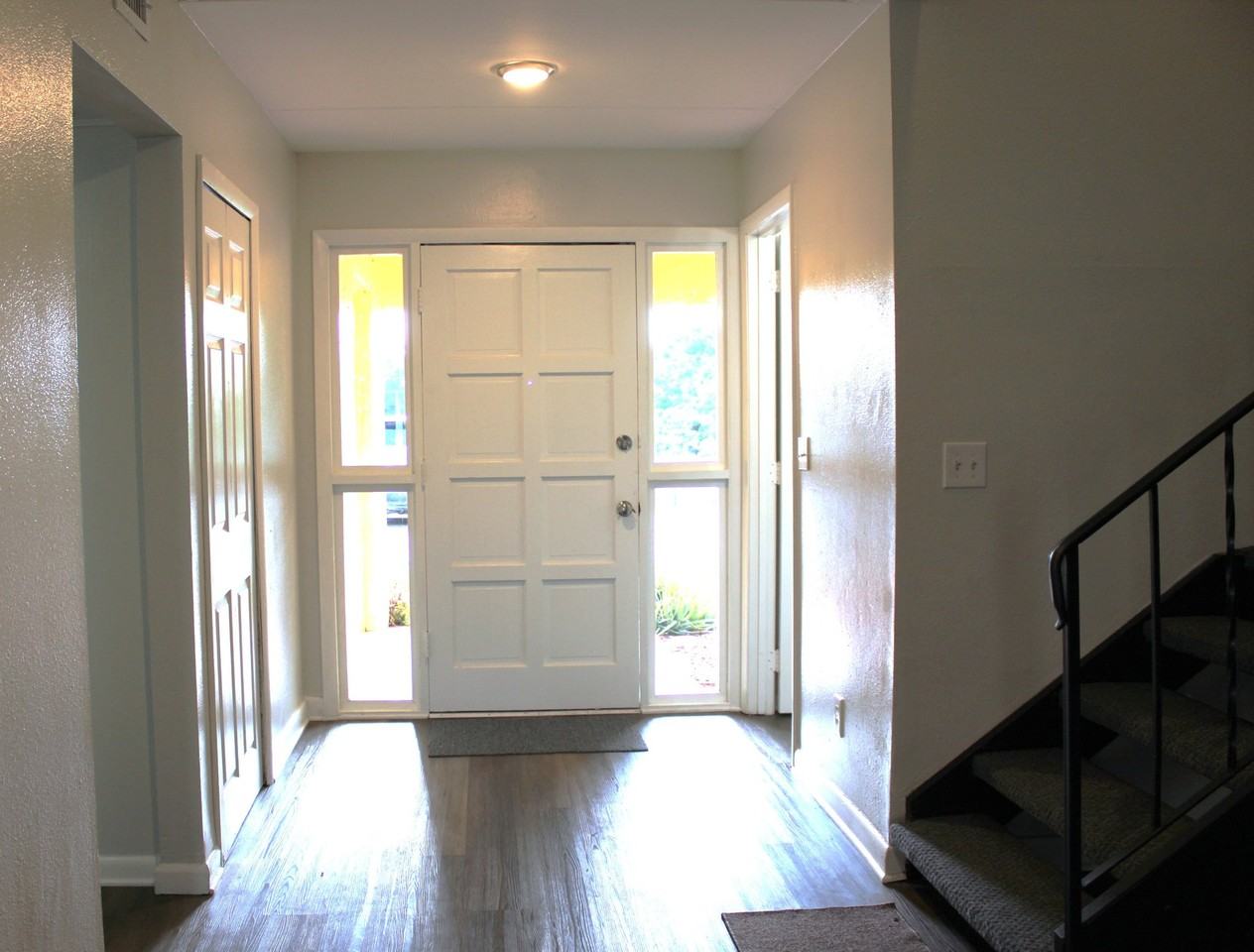 5850 Cypress Gardens Blvd #806 - Photo 5 of 16