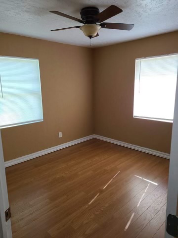 121 C Street - Photo 3 of 10