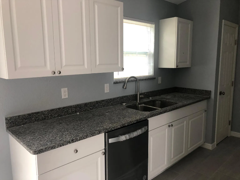 217 Locust Pass Crse - Photo 4 of 10