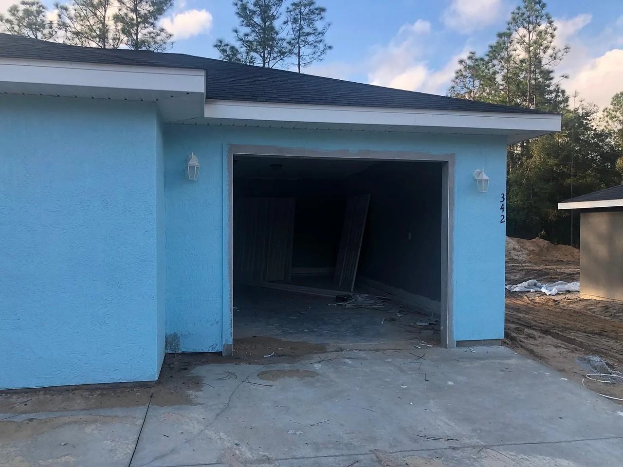 342 Locust Pass - Photo 3 of 11