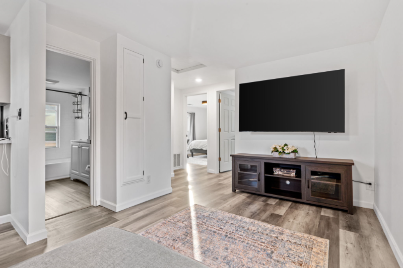 3137 33rd Ave S #2 - Photo 4 of 14
