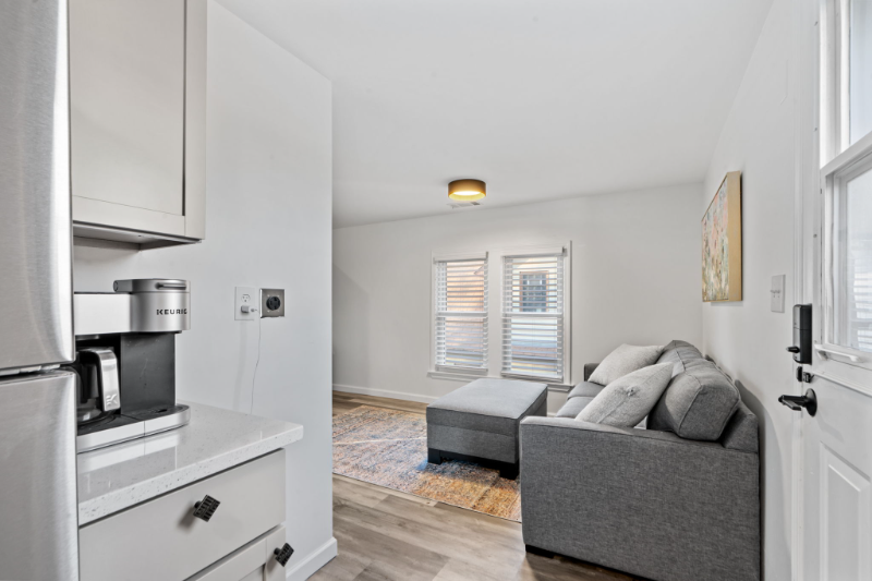 3137 33rd Ave S #2 - Photo 5 of 14