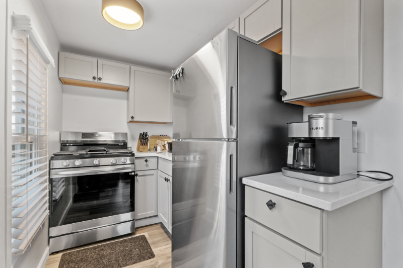 3137 33rd Ave S #2 - Photo 7 of 14