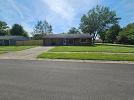 featured image of 5 Willow Dr