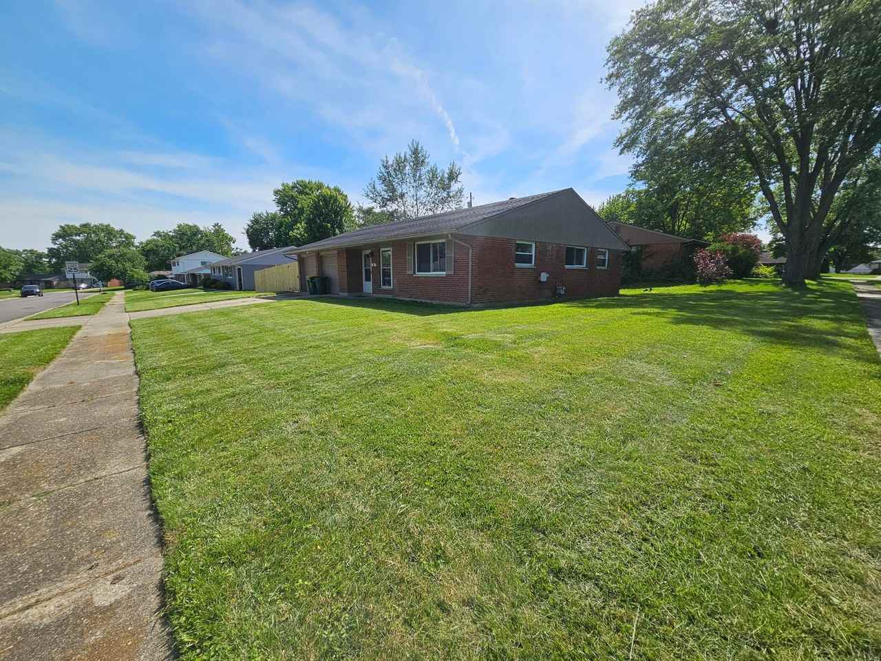 5 Willow Dr - Photo 3 of 19