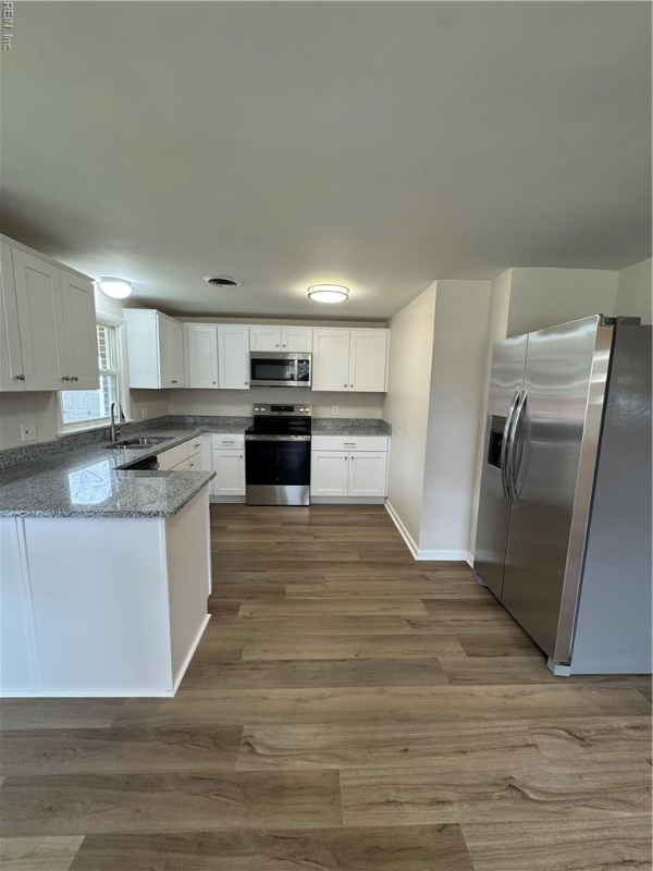 2660 Chesapeake Blvd - Photo 3 of 16