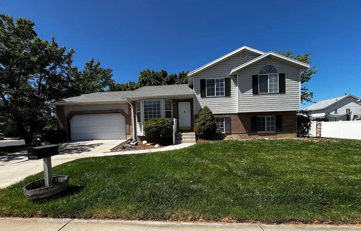 142 Se - Photo 2 of 20