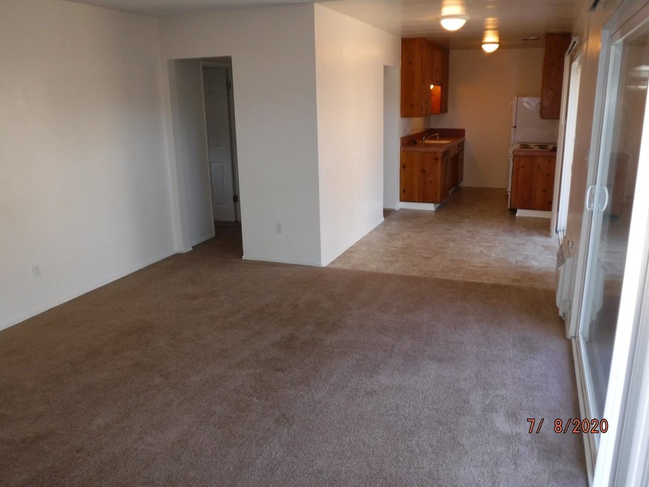 633 N Fig St #D - Photo 7 of 20