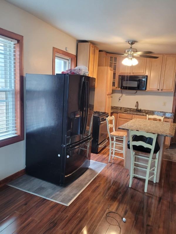 2334 N Major Ave #1 - Photo 4 of 12