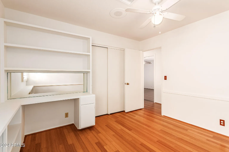 12340 N 72nd Dr - Photo 5 of 16