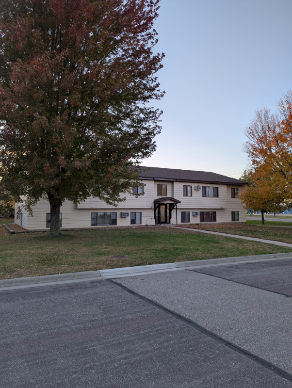 300 Hopp Ave - Photo 2 of 16