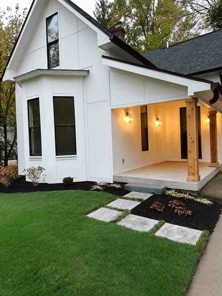 421 S Union St - Photo 3 of 24
