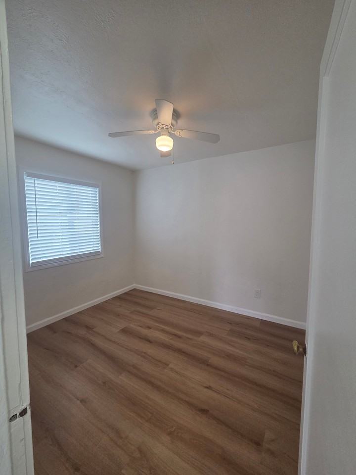5600 El Dorado Ave #7 - Photo 5 of 12