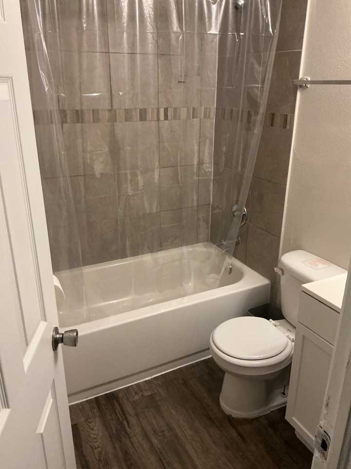 13828 Woodland Dr - Photo 5 of 7