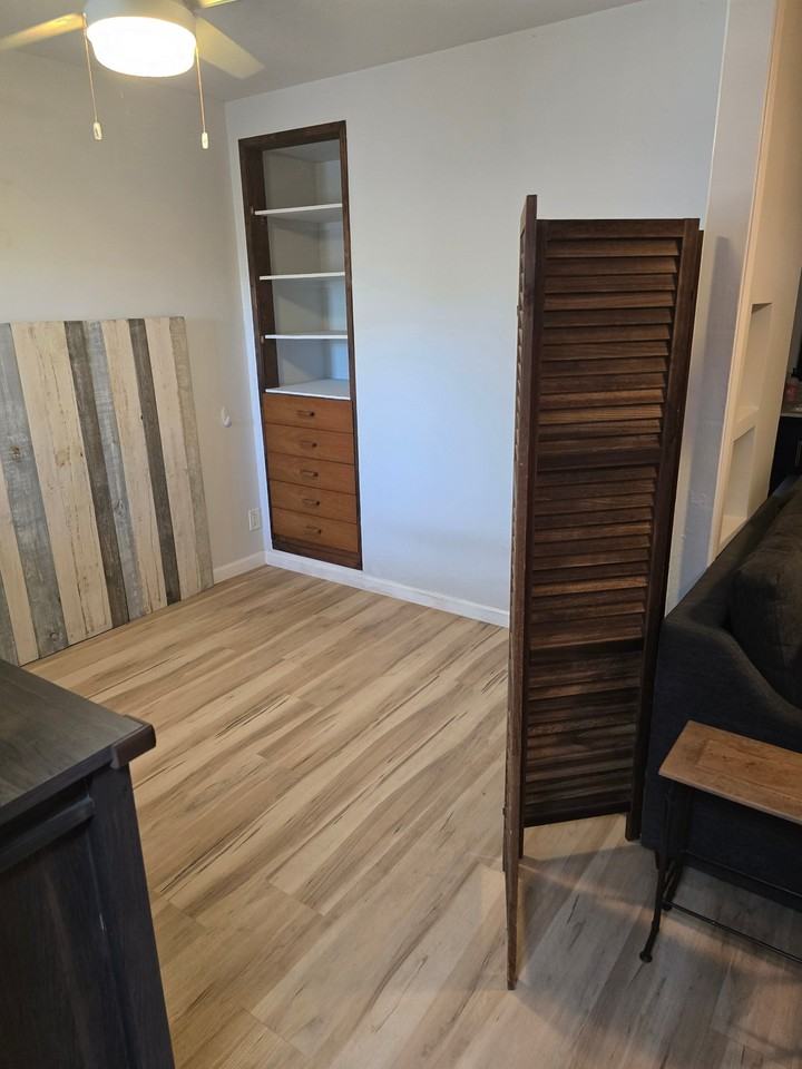 1034 S Myers St - Photo 5 of 6