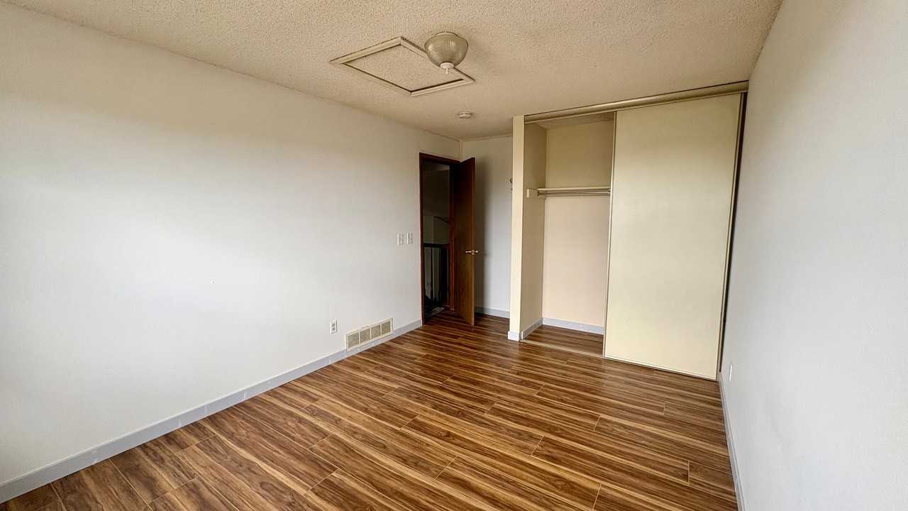 18135 E Atlantic Dr - Photo 3 of 13