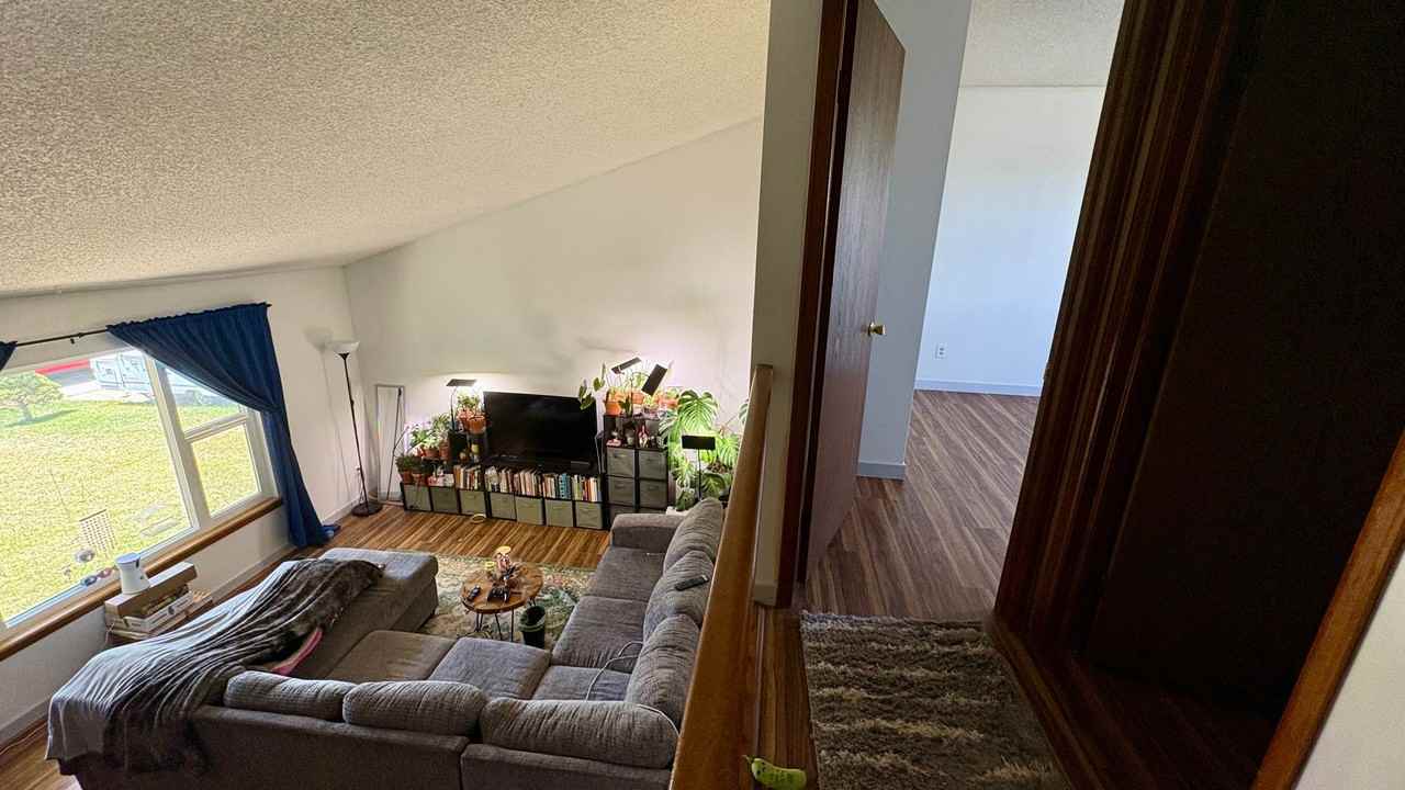 18135 E Atlantic Dr - Photo 4 of 13