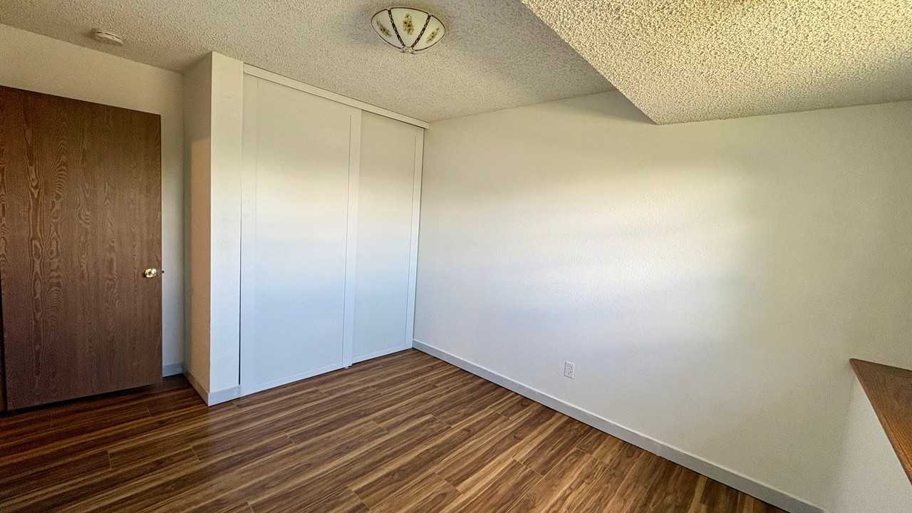 18135 E Atlantic Dr - Photo 6 of 13