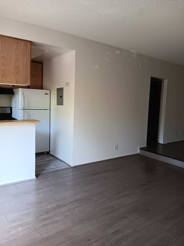 10965 Fruitland Dr #102 - Photo 4 of 14