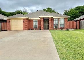 1408 California Pkwy N - Photo 1 of 1