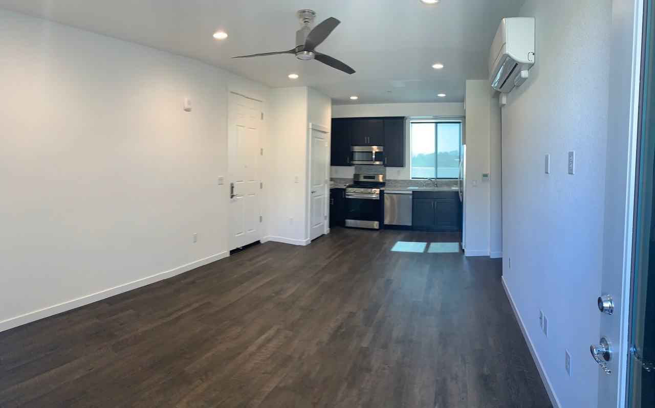 2500 Wildflower Station Pl - Photo 3 of 21