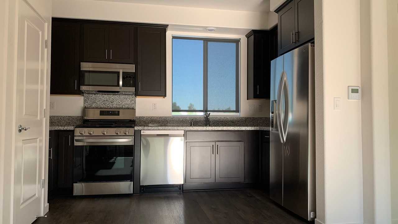 2500 Wildflower Station Pl - Photo 5 of 21