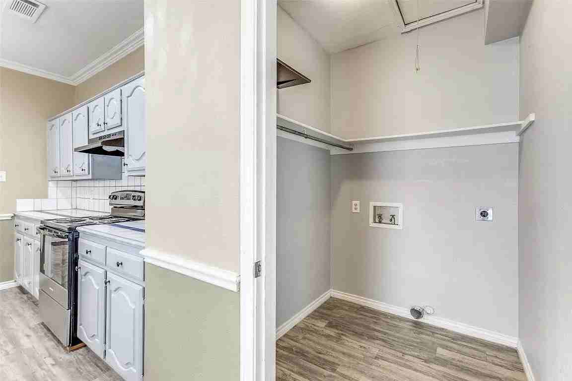 5501 E Side Ave - Photo 6 of 12